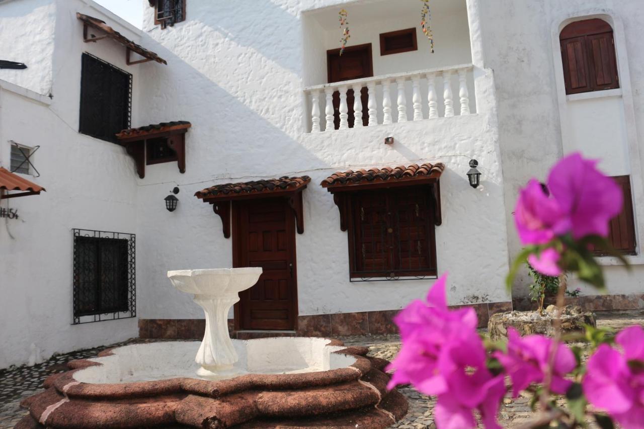 Hotel Aldea Plaza Doradal Exterior photo
