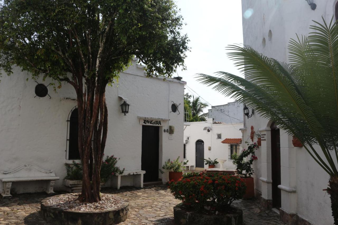 Hotel Aldea Plaza Doradal Exterior photo