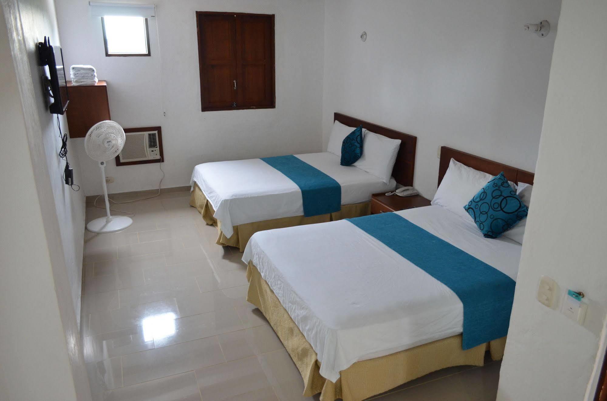 Hotel Aldea Plaza Doradal Exterior photo